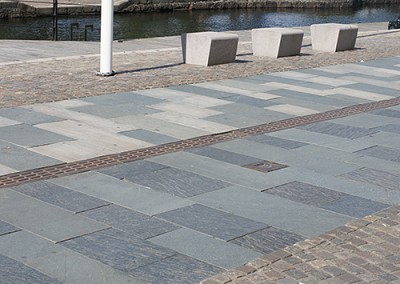 Romex Hårdfog mellan granit och skifferplattor i Jönköping